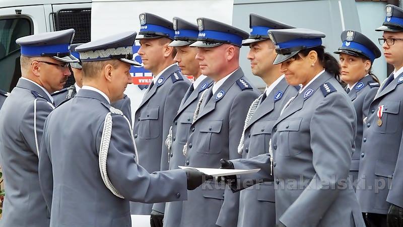 Odznaczenia i awanse dla policjantów powiatu nakielskiego