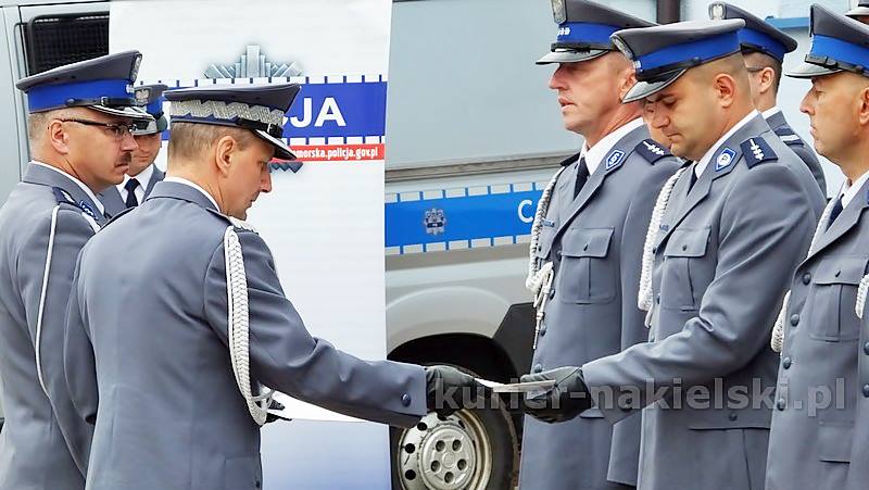 Odznaczenia i awanse dla policjantów powiatu nakielskiego