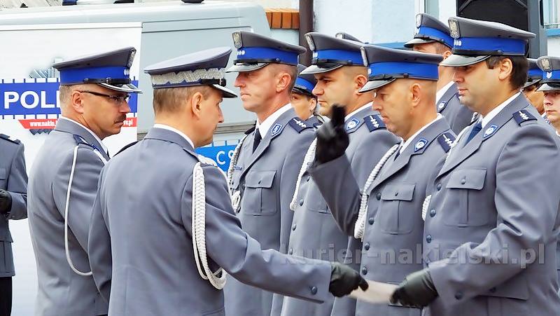 Odznaczenia i awanse dla policjantów powiatu nakielskiego