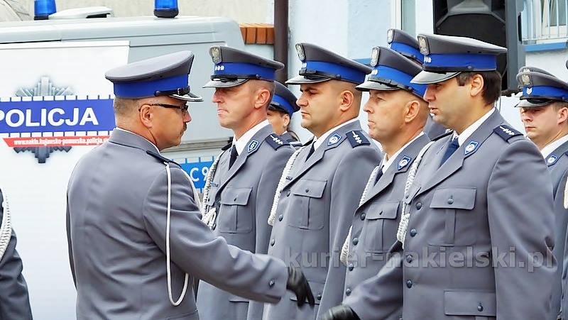 Odznaczenia i awanse dla policjantów powiatu nakielskiego