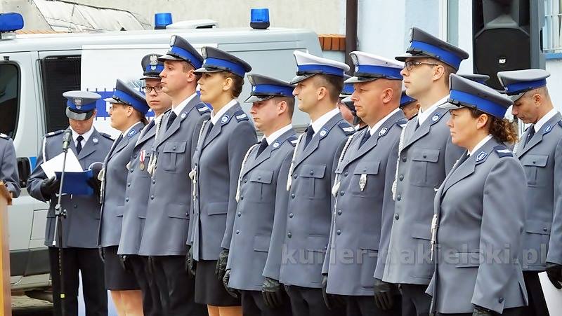 Odznaczenia i awanse dla policjantów powiatu nakielskiego