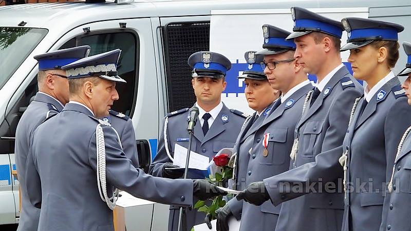 Odznaczenia i awanse dla policjantów powiatu nakielskiego