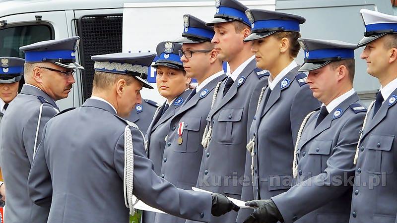 Odznaczenia i awanse dla policjantów powiatu nakielskiego