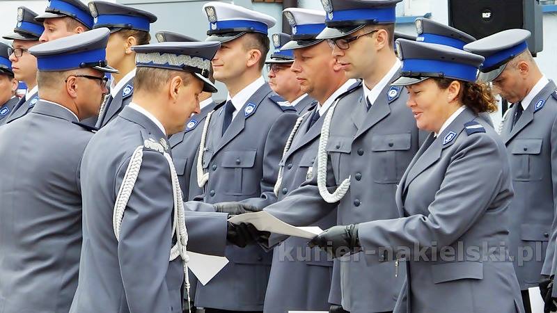 Odznaczenia i awanse dla policjantów powiatu nakielskiego