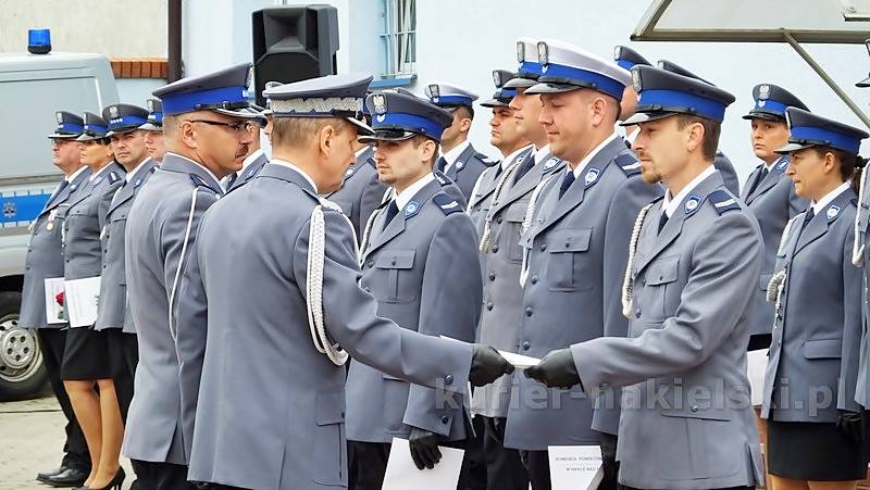 Odznaczenia i awanse dla policjantów powiatu nakielskiego