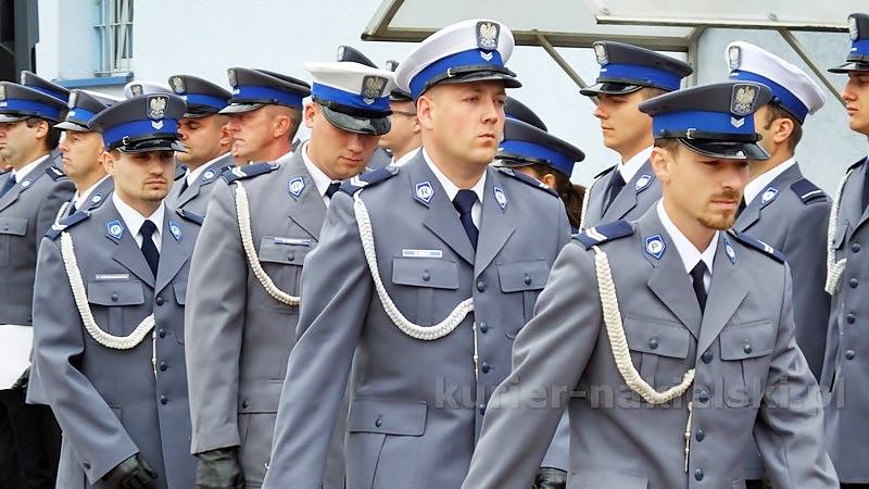 Odznaczenia i awanse dla policjantów powiatu nakielskiego