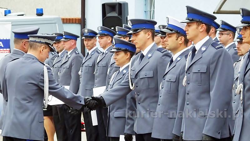 Odznaczenia i awanse dla policjantów powiatu nakielskiego