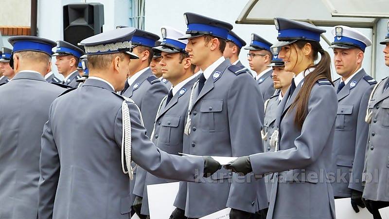 Odznaczenia i awanse dla policjantów powiatu nakielskiego