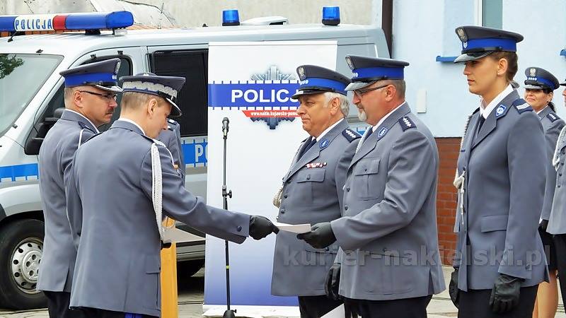 Odznaczenia i awanse dla policjantów powiatu nakielskiego