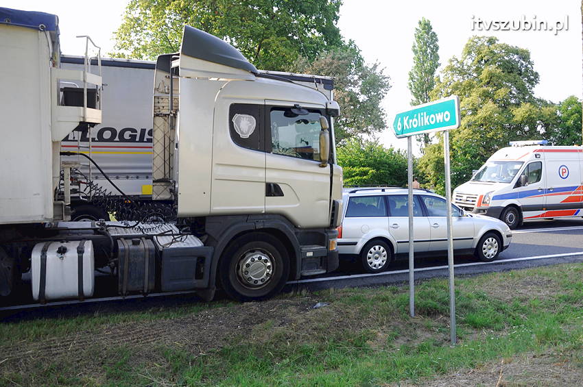 Wypadek w Dąbrówce Słupskiej i kolizja w Szubinie