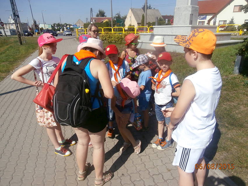 Zuchy na rajdzie pieszym