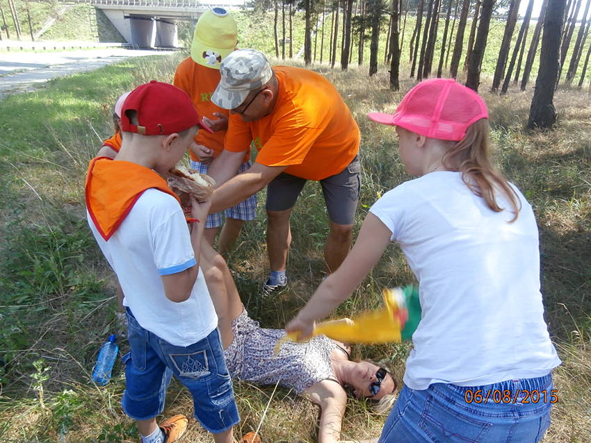Zuchy na rajdzie pieszym