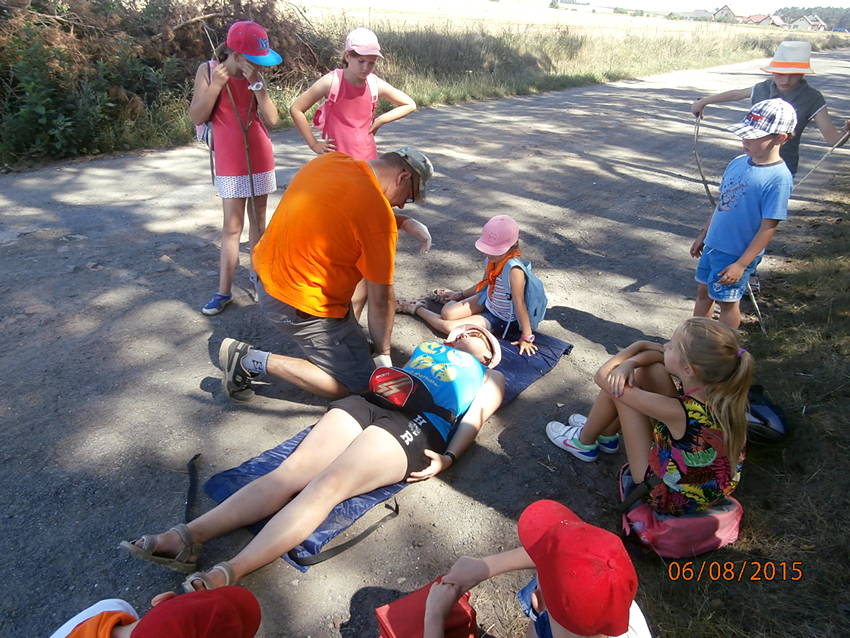 Zuchy na rajdzie pieszym