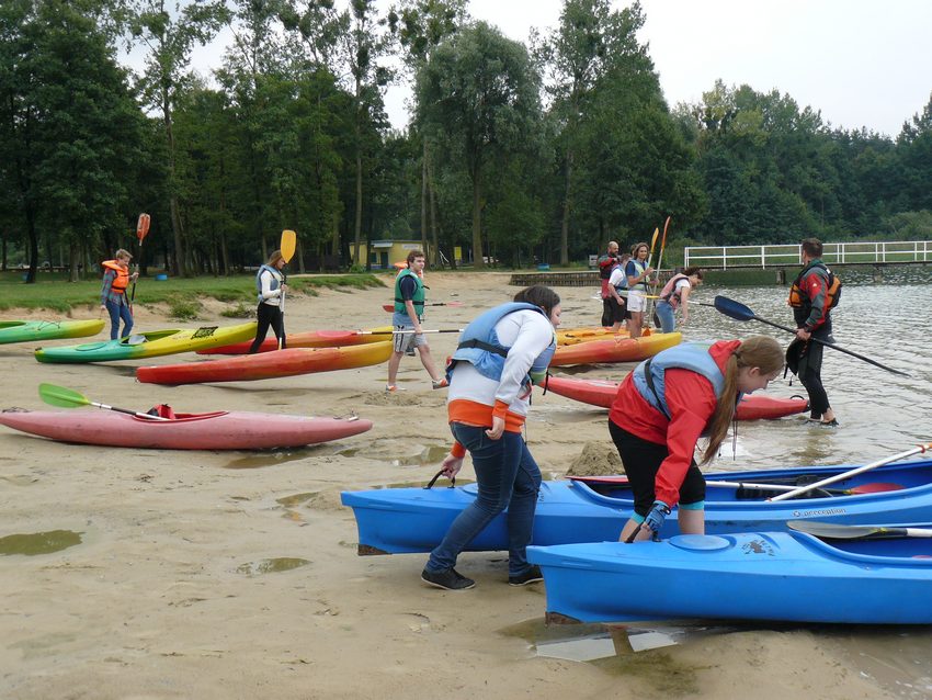 Kolejny rocznik pierwszoklasistów szubińskiego liceum przeszkolony z kajakarstwa
