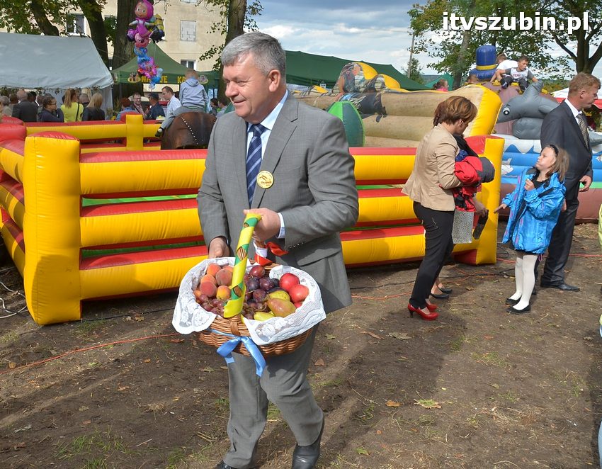 Dożynki powiatowo-gminne w Królikowie