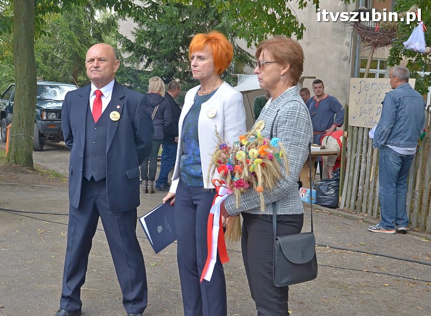 Dożynki powiatowo-gminne w Królikowie