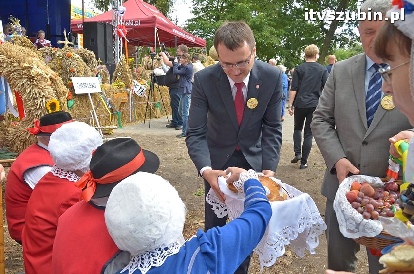 Dożynki powiatowo-gminne w Królikowie