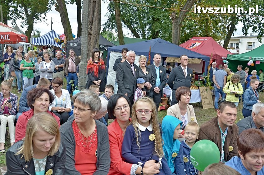 Dożynki powiatowo-gminne w Królikowie