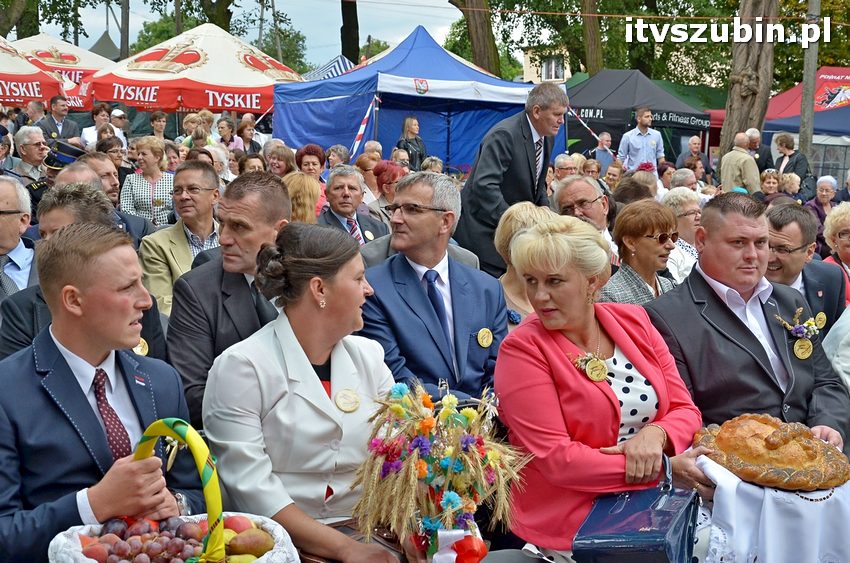 Dożynki powiatowo-gminne w Królikowie