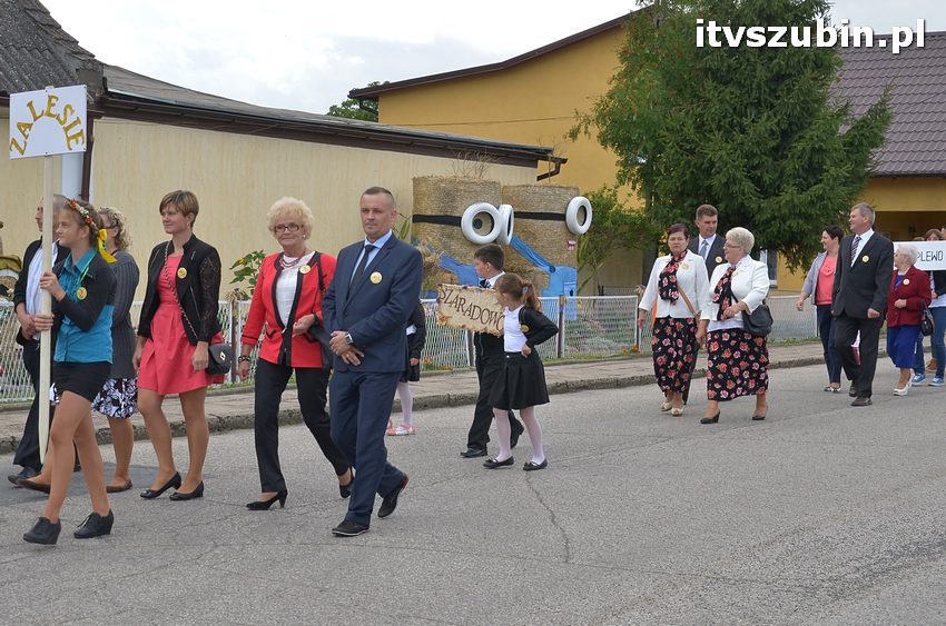 Dożynki powiatowo-gminne w Królikowie
