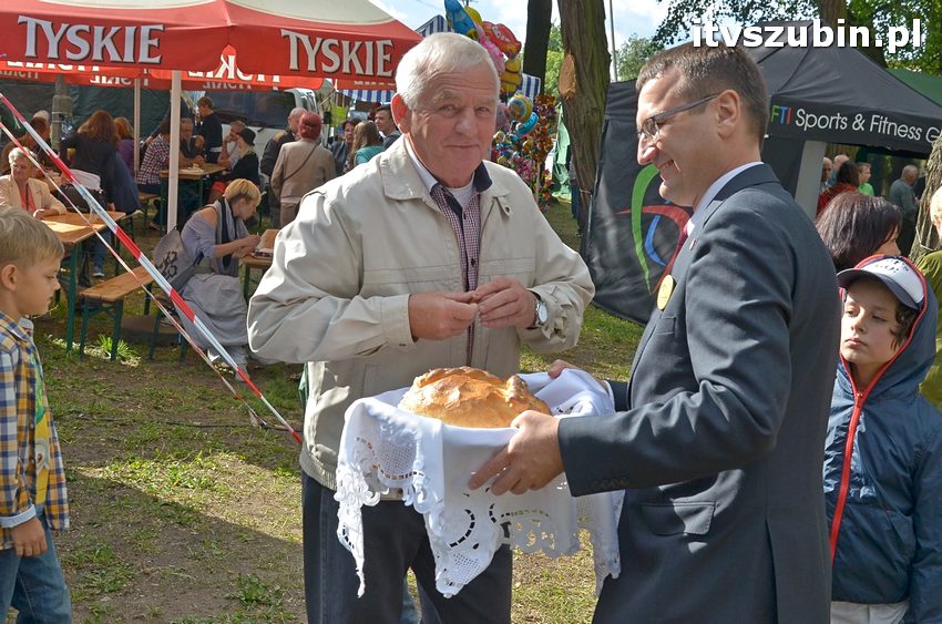 Dożynki powiatowo-gminne w Królikowie