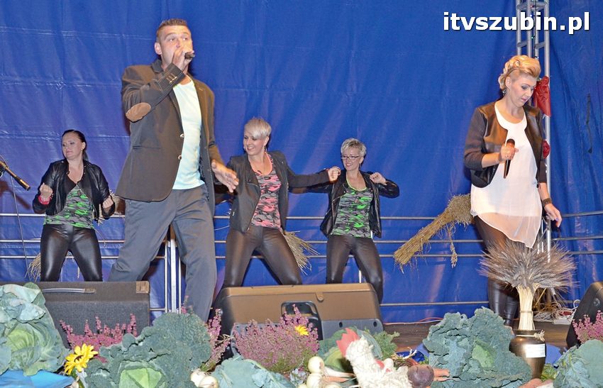 Dożynki powiatowo-gminne w Królikowie