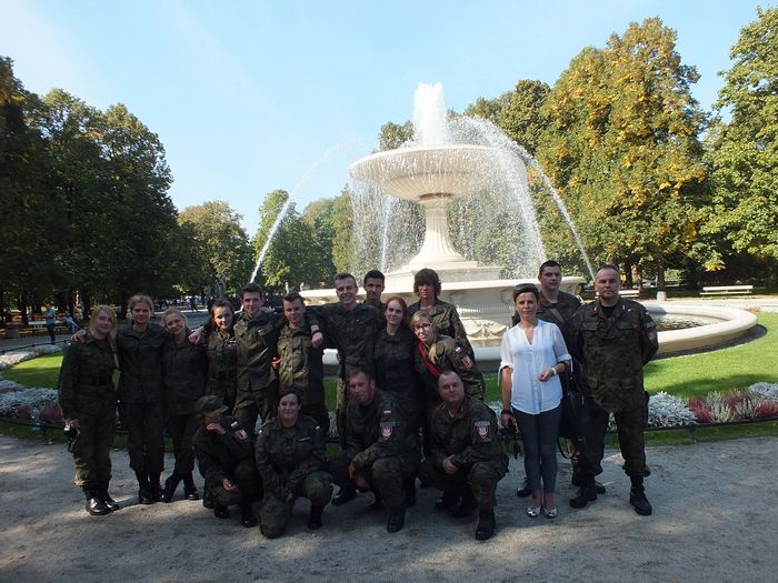 Udział mundurowych klasy wojskowej II TL z ZSP z Szubina w pierwszym zlocie organizacji proobronnych i klas mundurowych w Warszawie