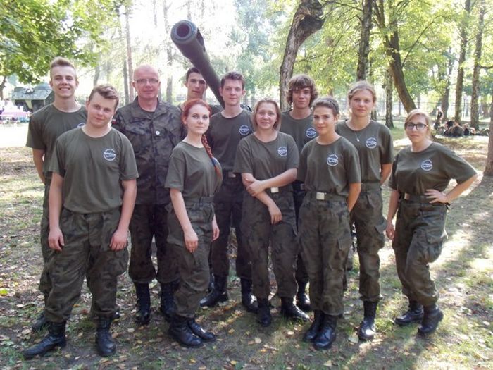 Udział mundurowych klasy wojskowej II TL z ZSP z Szubina w pierwszym zlocie organizacji proobronnych i klas mundurowych w Warszawie