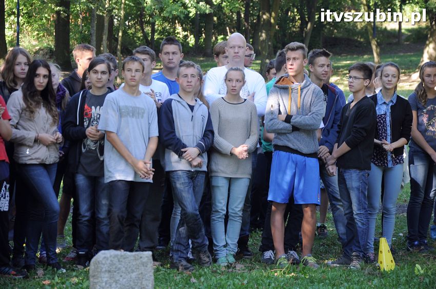 WIARA NADZIEJA MIŁOŚĆ - dęby już rosną