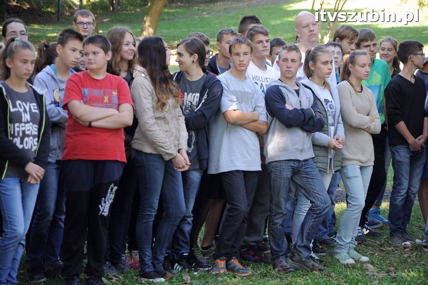 WIARA NADZIEJA MIŁOŚĆ - dęby już rosną