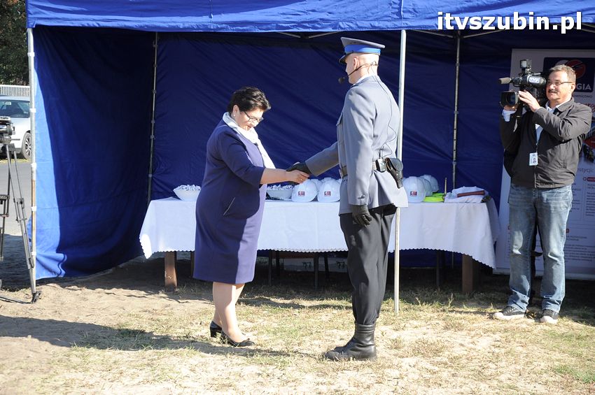 Podpisanie aktu erekcyjnego i wmurowanie kamienia węgielnego pod budowę nowego komisariatu w Szubinie