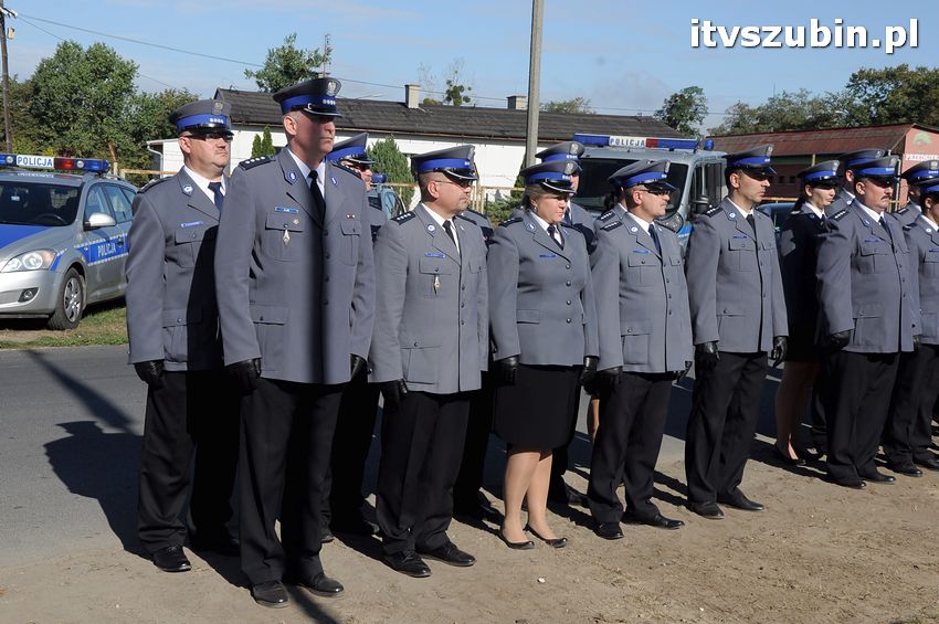 Podpisanie aktu erekcyjnego i wmurowanie kamienia węgielnego pod budowę nowego komisariatu w Szubinie