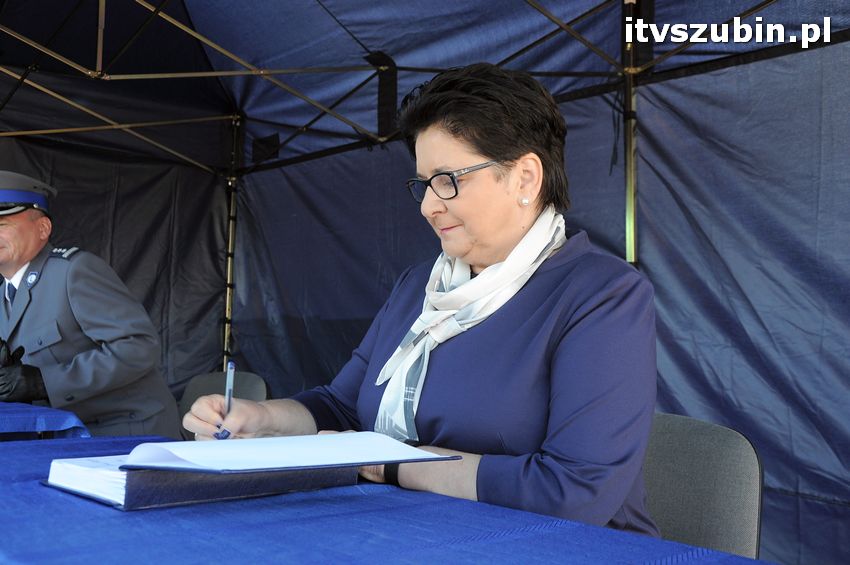 Podpisanie aktu erekcyjnego i wmurowanie kamienia węgielnego pod budowę nowego komisariatu w Szubinie