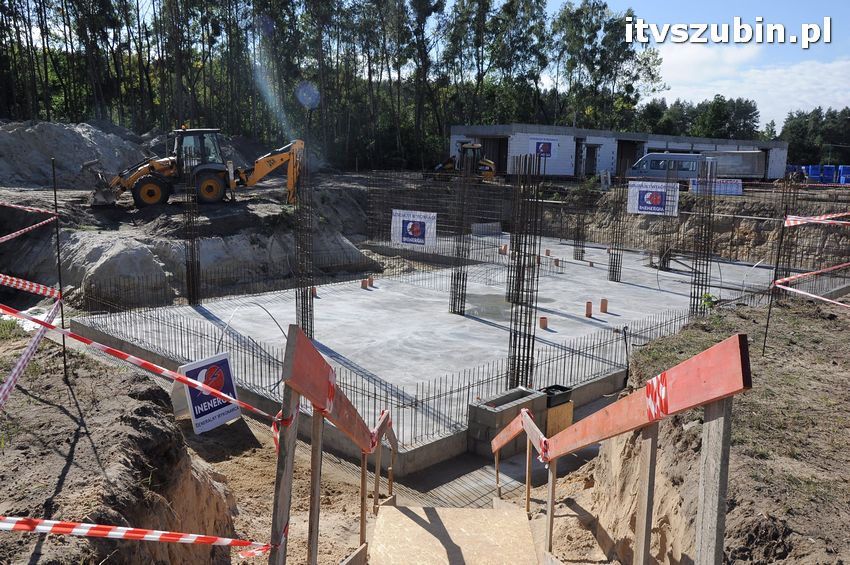 Podpisanie aktu erekcyjnego i wmurowanie kamienia węgielnego pod budowę nowego komisariatu w Szubinie