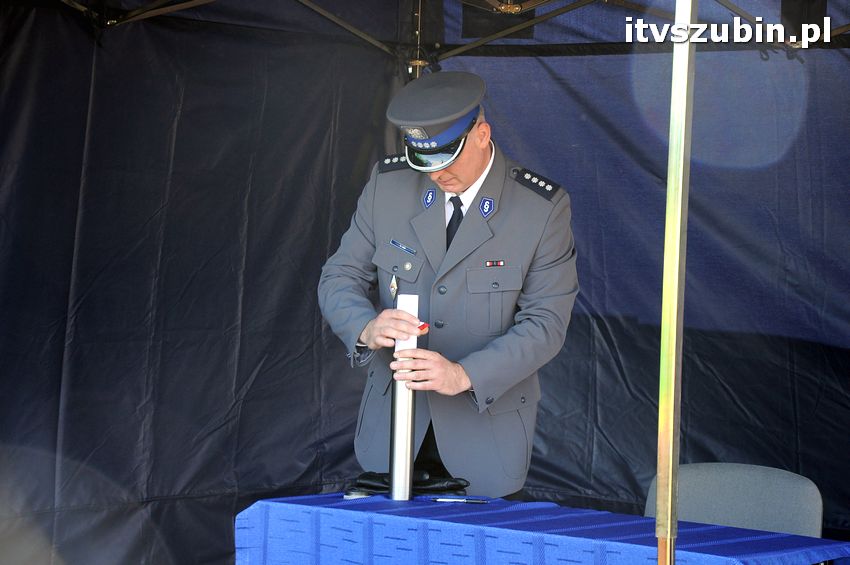 Podpisanie aktu erekcyjnego i wmurowanie kamienia węgielnego pod budowę nowego komisariatu w Szubinie