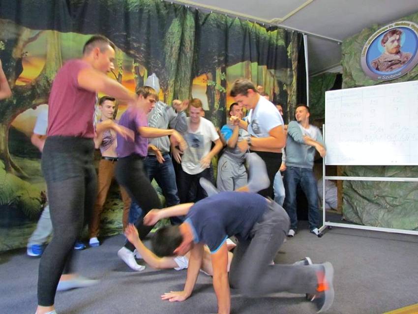 Otrzęsiny i Dzień Chłopaka w Wyspiańskim