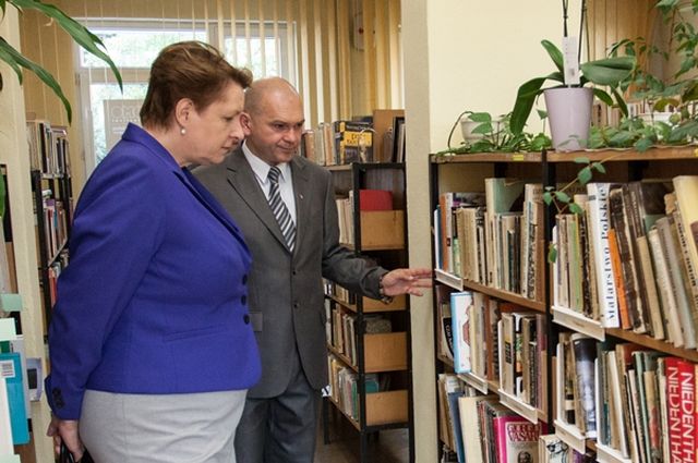 Minister Kultury i Dziedzictwa Narodowego w szubińskiej bibliotece!