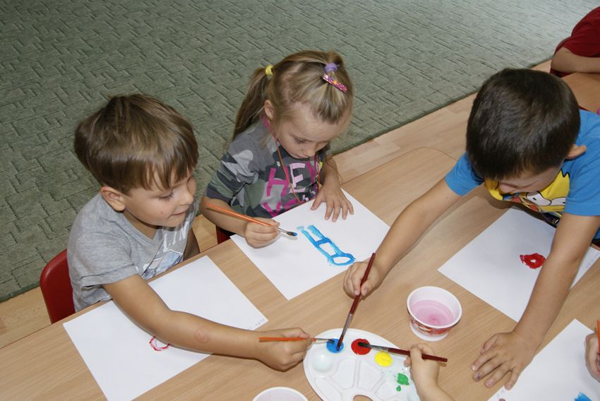 Plastyczne inspiracje Gumisiów w Samorządowym Przedszkolu nr 2 w Szubinie