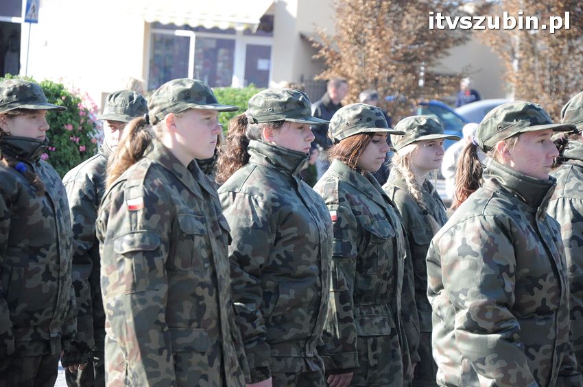 Ślubowanie i przysięga I klasy wojskowej Technik Logistyk z ZSP w Szubinie