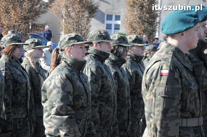 Ślubowanie i przysięga I klasy wojskowej Technik Logistyk z ZSP w Szubinie