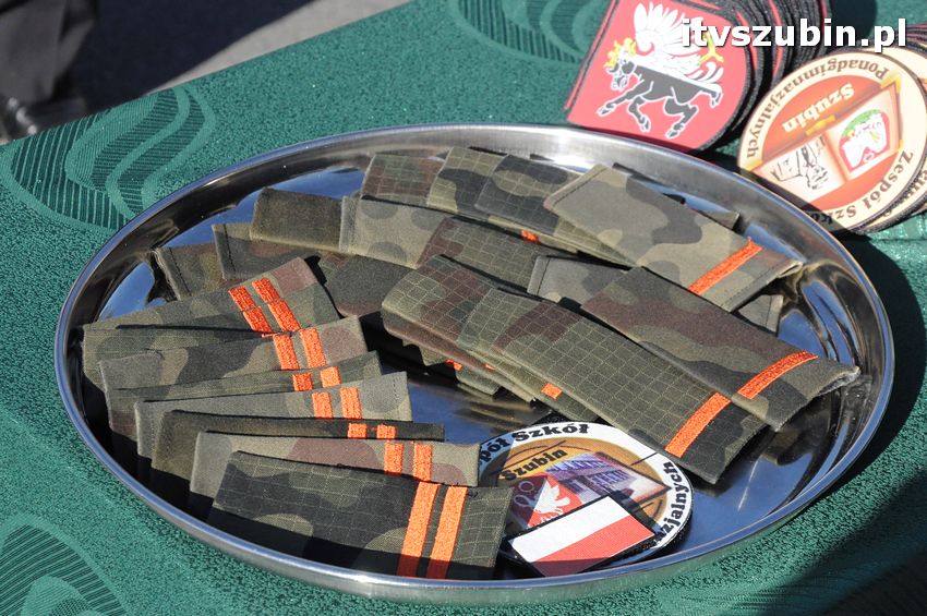 Ślubowanie i przysięga I klasy wojskowej Technik Logistyk z ZSP w Szubinie