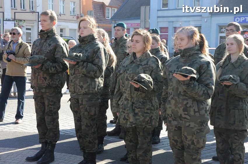 Ślubowanie i przysięga I klasy wojskowej Technik Logistyk z ZSP w Szubinie