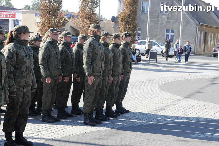 Ślubowanie i przysięga I klasy wojskowej Technik Logistyk z ZSP w Szubinie