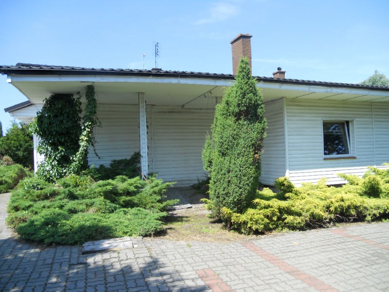 Sprzedam dom wolnostojący w Starym Jarużynie