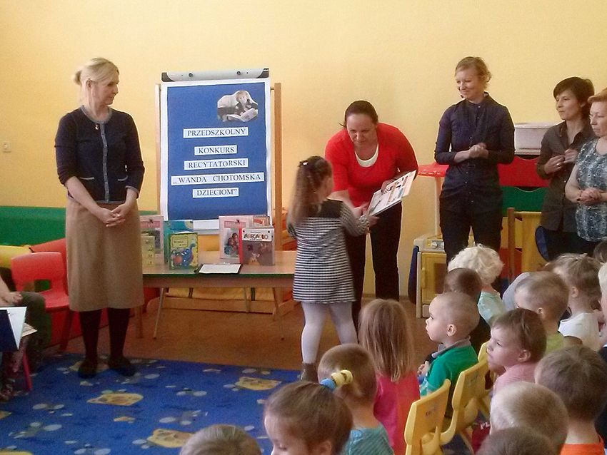 Wanda Chotomska - dzieciom?