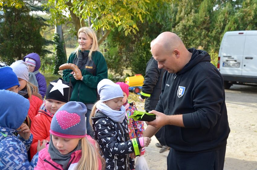 Przy ognisku o bezpieczeństwie