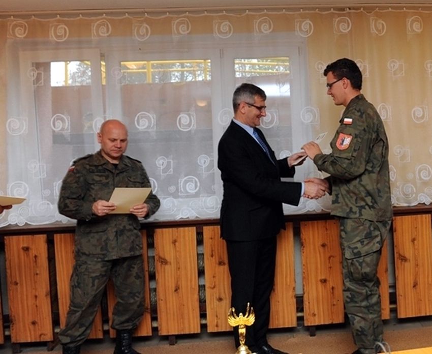 Turniej strzelecki dla szkół ponadgimnazjalnych o Puchar Starosty Nakielskiego