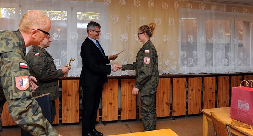 Turniej strzelecki dla szkół ponadgimnazjalnych o Puchar Starosty Nakielskiego