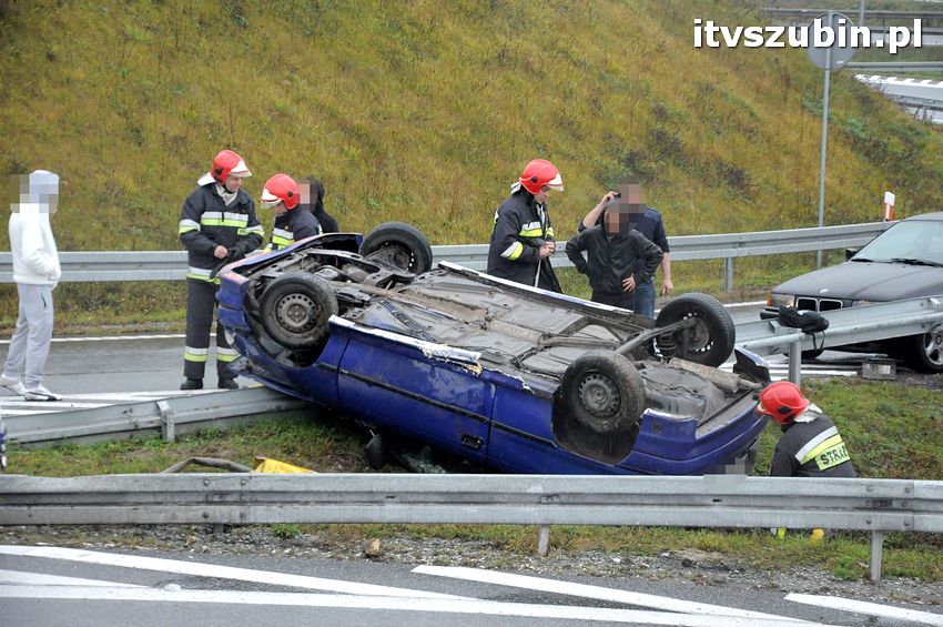 Dwa zdarzenia w tym samym miejscu jednego dnia