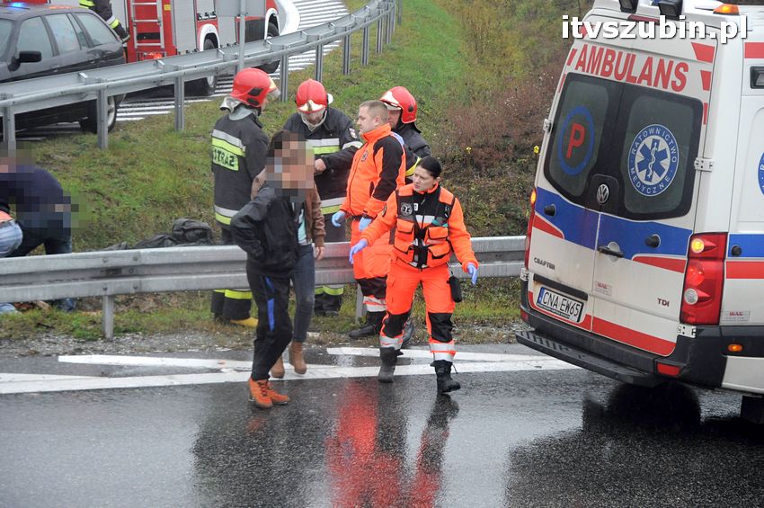 Dwa zdarzenia w tym samym miejscu jednego dnia